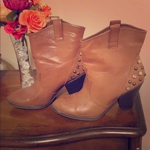 Chic Country Boots